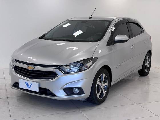 CHEVROLET ONIX 1.4 MPFI LTZ 8V FLEX 4P AUTOMÁTICO CHEVROLET ONIX 1.4 MPFI LTZ 8V FLEX 4P AUTOMÁTICO